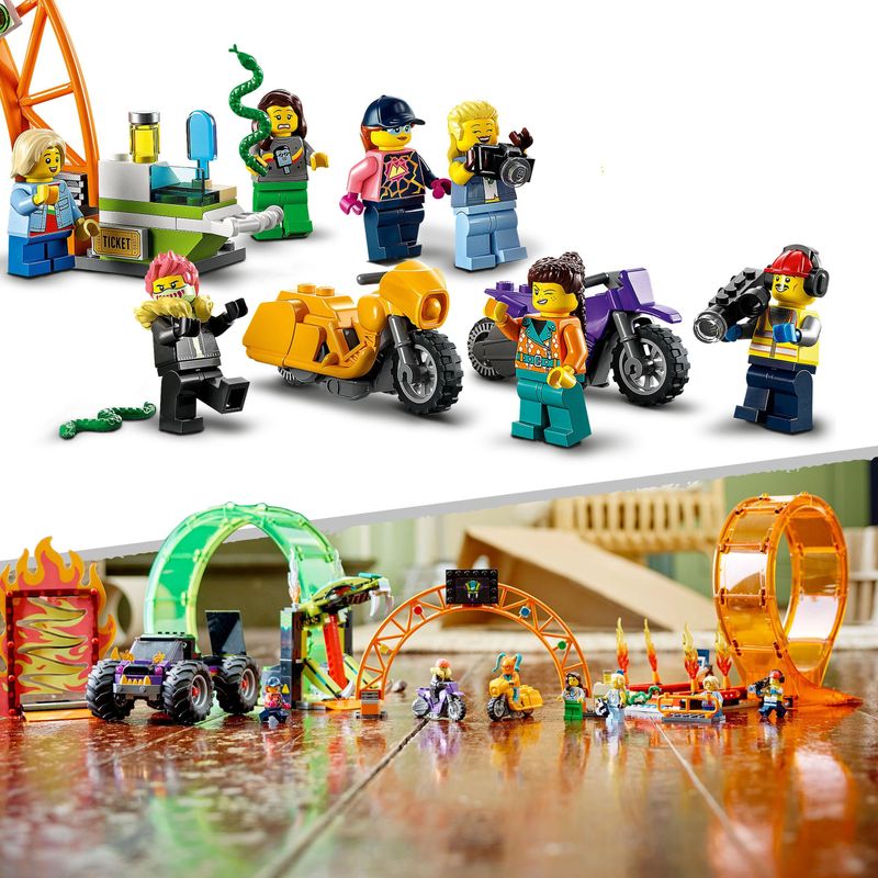 LEGO-City-Stuntz-60339-Arena-delle-Acrobazie-Monster-Truck-Moto-Giocattolo-con-Minifigure-Giochi-per-Bambini-dai-7-Anni