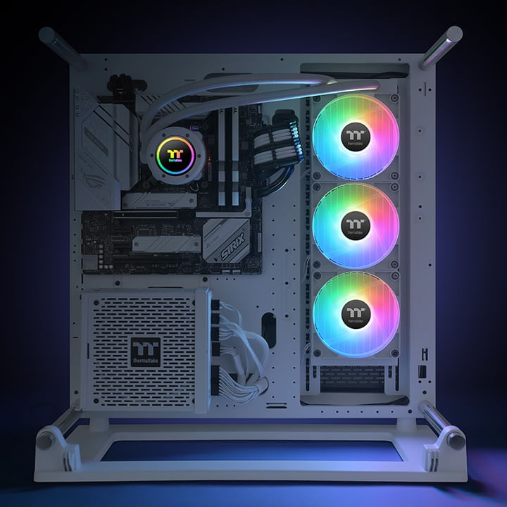 THERMALTAKE-TH360-V2-ARGB-Sync-All-in-One-raffreddamento-ad-acqua-bianco