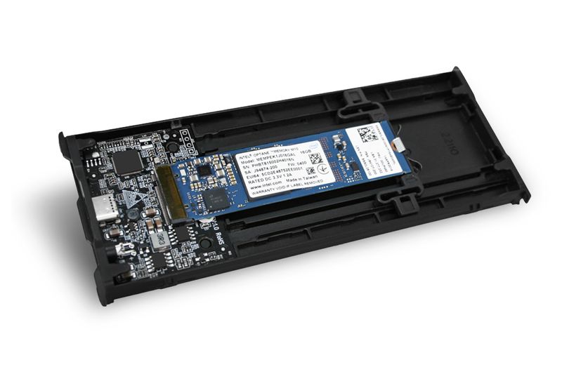 IcyDock-box-esterno-portatile-per-SSD-NVMe-M.2-PCIe-con-interfaccia-USB-3.2-Gen-2--10Gb-s-