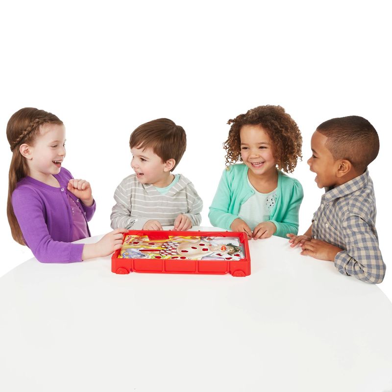 Hasbro-Gaming-L-allegro-chirurgo