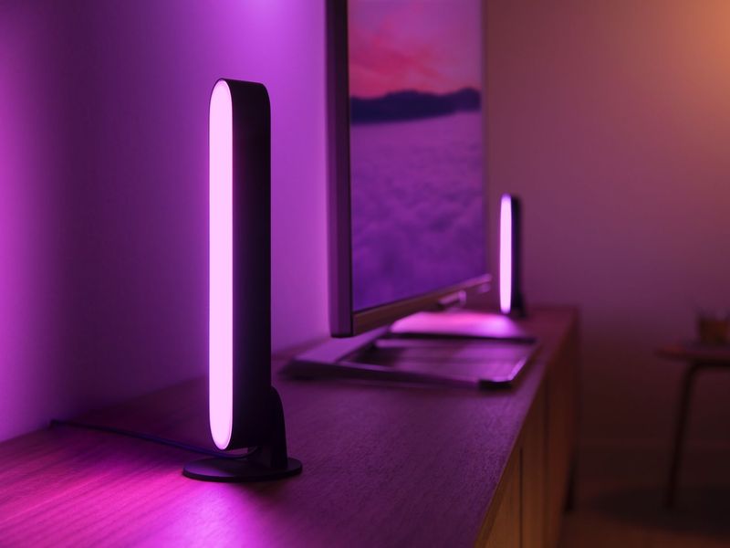 Philips-Hue-White-and-Color-ambiance-Play-Kit-Base-con-alimentatore-2-pezzi-Nero