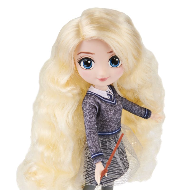Wizarding-World--bambola-articolata-di-Luna-Lovegood-da-20cm-con-bacchetta-e-divisa-di-Hogwarts-collezione-Harry-Potter-giocattoli-per-bambini-dai-5-anni-in-su