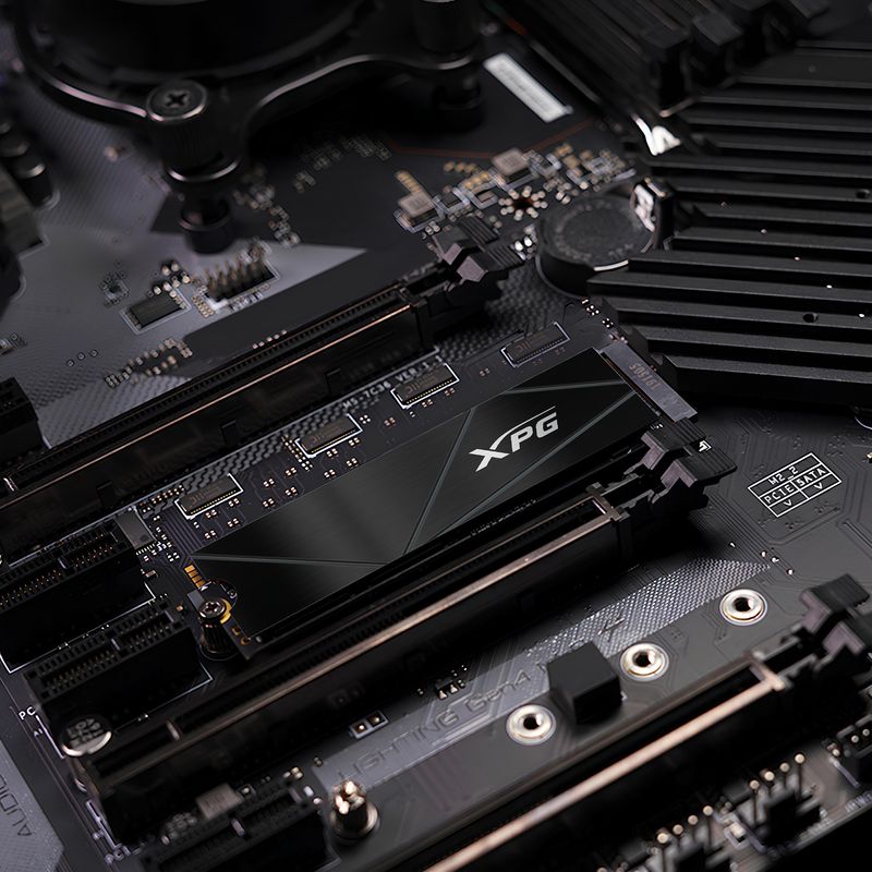 ADATA-GAMMIX-S50-CORE-500-GB-M.2-PCI-Express-4.0-NVMe-3D-NAND