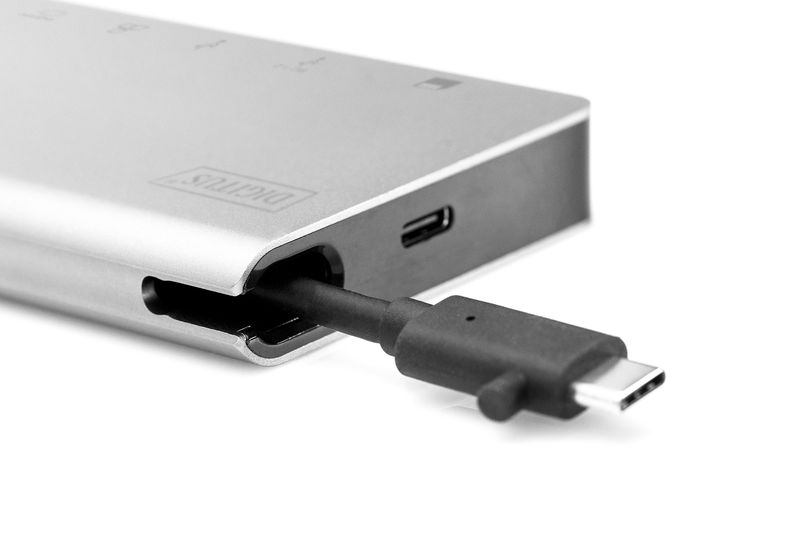 Digitus-Stazione-di-ricarica-da-viaggio-a-8-porte-USB-Type-C