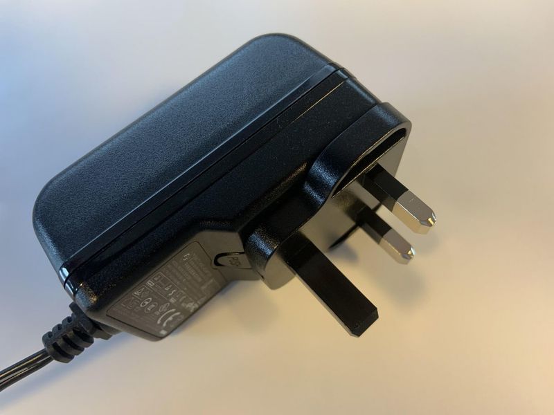 Vivolink-VLPSUPLUG-UK-Caricabatterie-per-dispositivi-mobili-Nero--PSU-Plug-for-UK---.---Warranty-12M-