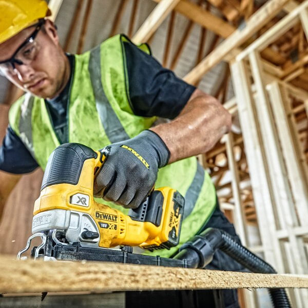 Batteria-DeWALT-Stiksav-Intet
