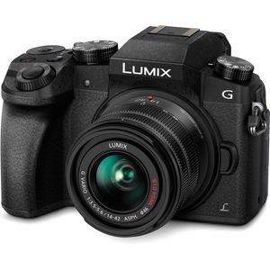 Panasonic Lumix DMC-G7 + G VARIO 14-42mm MILC 16 MP Live MOS 4592 x 3448 Pixel Nero