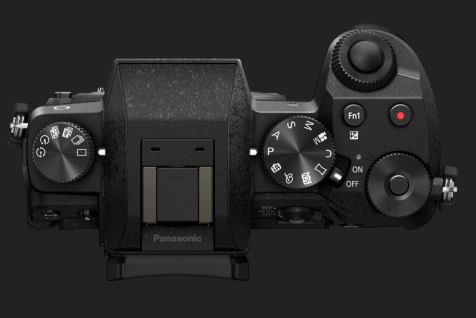 Panasonic-Lumix-DMC-G7---G-VARIO-14-42mm-MILC-16-MP-Live-MOS-4592-x-3448-Pixel-Nero