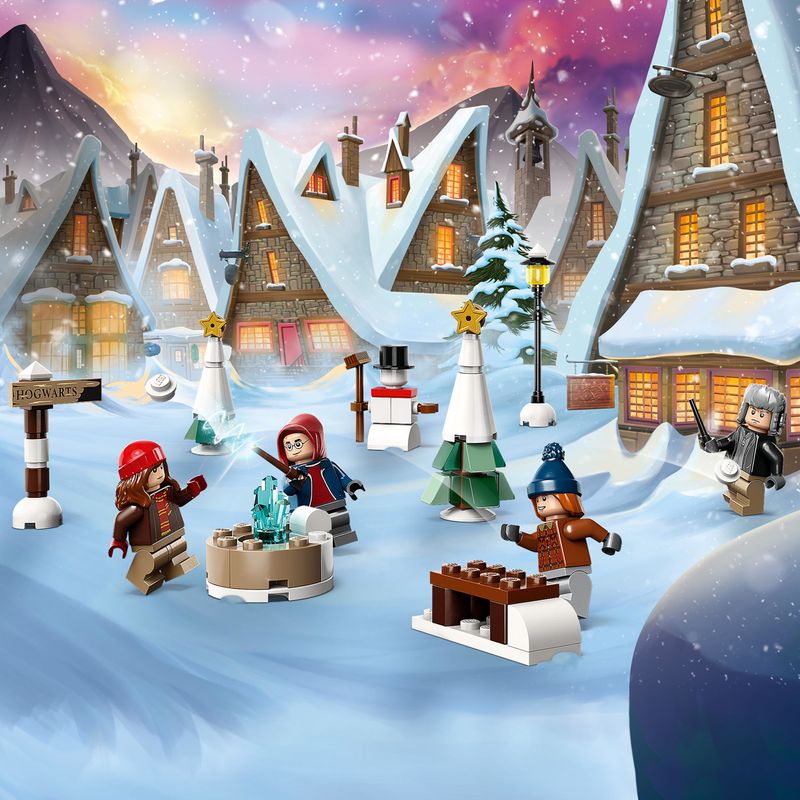 LEGO-Harry-Potter-76418-Calendario-dell’Avvento-2023-24-Regali-tra-cui-18-Mini-Costruzioni-e-6-Minifigure-Giochi-per-Natale