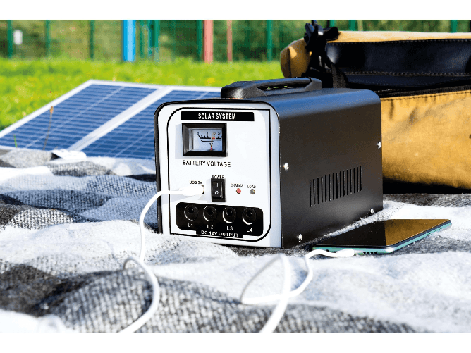 Technaxx-TX-200--Centrale-di-Alimentazione-Solare-18W-con-Pannello-Pieghevole-e-4-Lampadine-LED