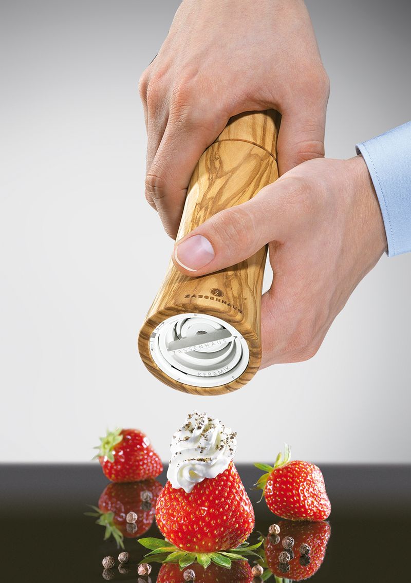 Zassenhaus-Frankfurt-Macinasale-Oliva-Legno