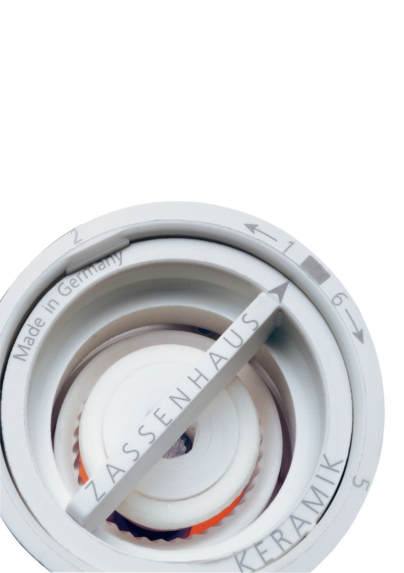 Zassenhaus-Frankfurt-Macinasale-Oliva-Legno