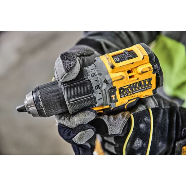 DeWALT-DCD805NT-XJ-trapano-2000-Giri-min-134-kg