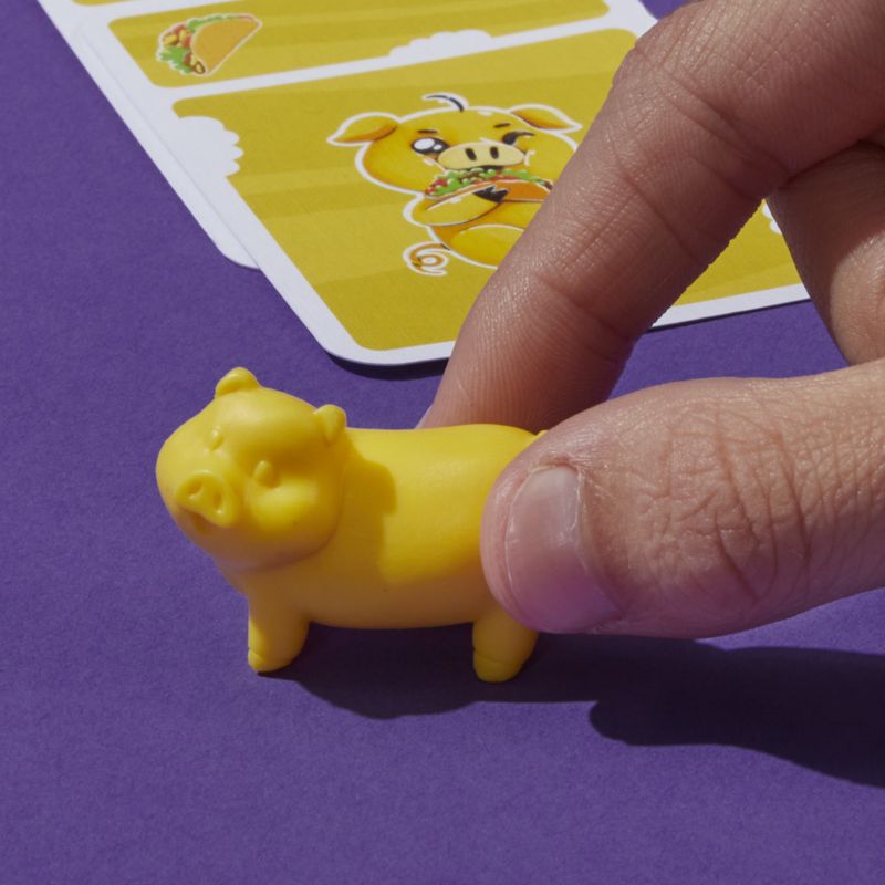 Hasbro-Gaming-Piggy-Piggy-gioco-di-carte-divertente-per-famiglie-da-2-a-6-giocatori-dai-7-anni-in-su