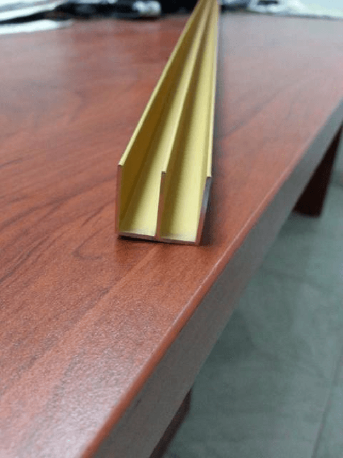 Profili alluminio canalino doppia U oro mm 16x7x1 - mt. 2