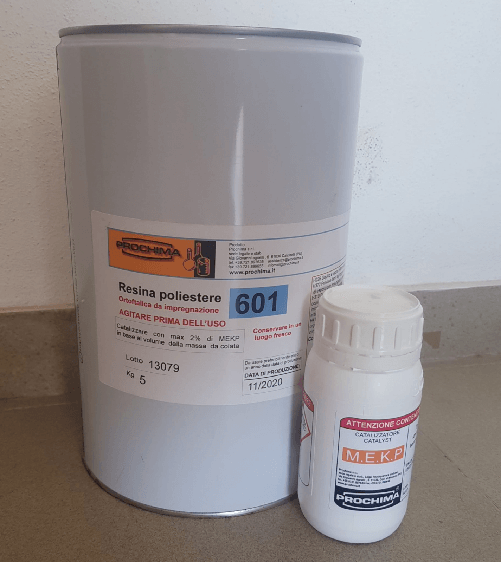 Prochima resina poliestere 601 da 5 kg con catalizzatore mekp
