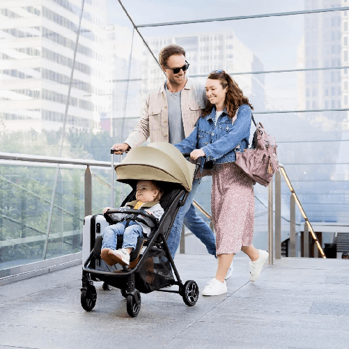 GRACO-Passeggino-Leggero-e-Compatto-Omologato-22-Kg-Chiusura-Automatica-MYAVO-ROSE