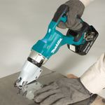 Makita-DJS200Z-cutter-universale-cordless-18-V-Ioni-di-Litio-Nero-Blu