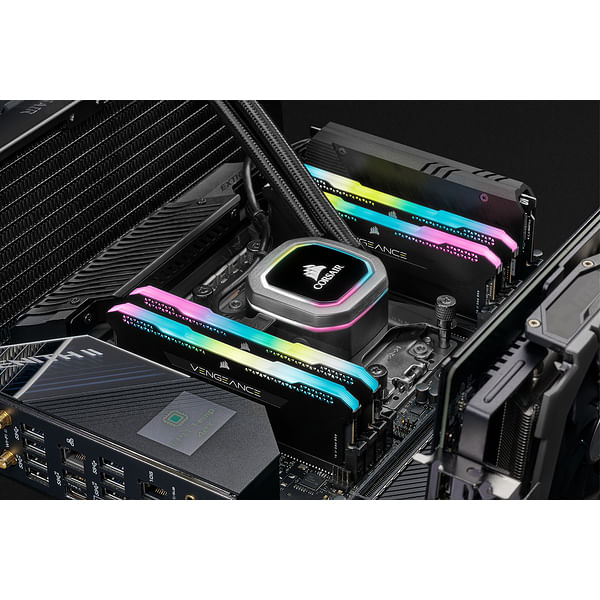 Corsair-Vengeance-RGB-Pro-CMH16GX4M2Z3200C16-memoria-16-GB-2-x-8-GB-DDR4-3200-MHz