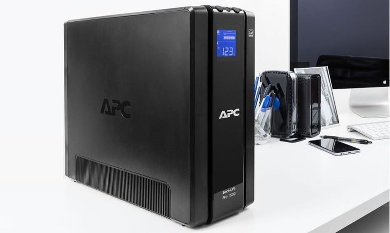 APC-Back-UPS-Pro-gruppo-di-continuita--UPS--A-linea-interattiva-15-kVA-865-W-6-presa-e--AC