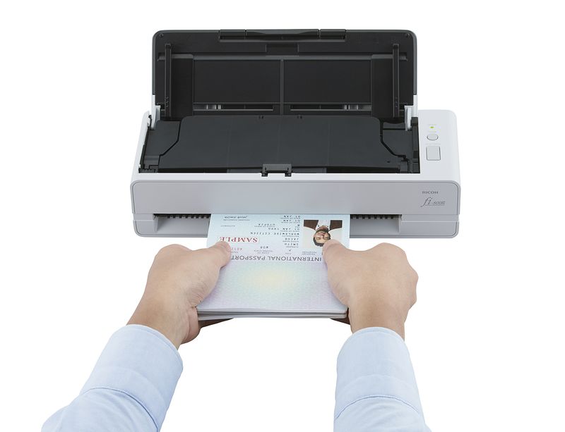 Fujitsu-fi-800R-ADF---scanner-ad-alimentazione-manuale-600-x-600-DPI-A4-Nero-Bianco