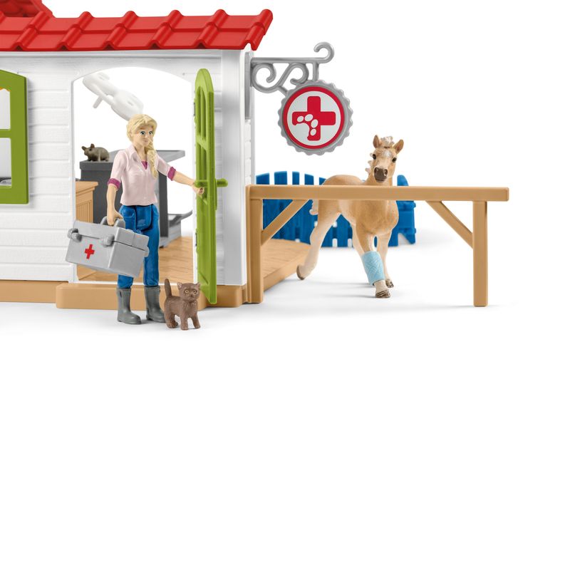 Schleich-Clinica-Veterinaria-con-Animali