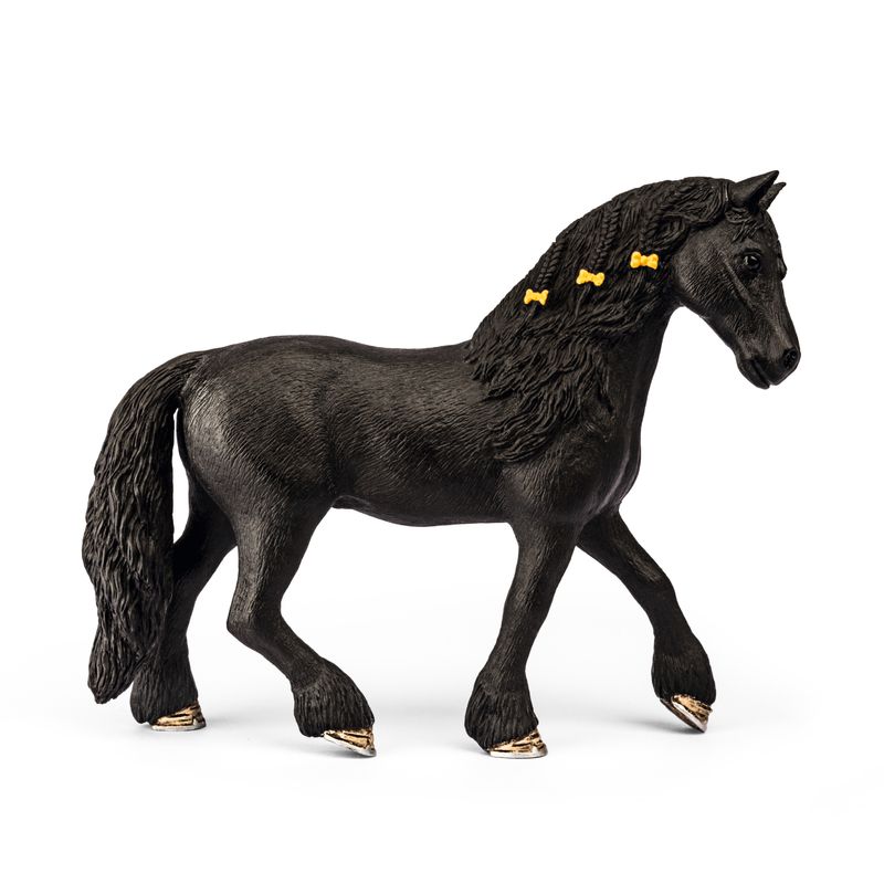 Schleich-Horse-Club-Horse-Box-with-Tori-and-Princess