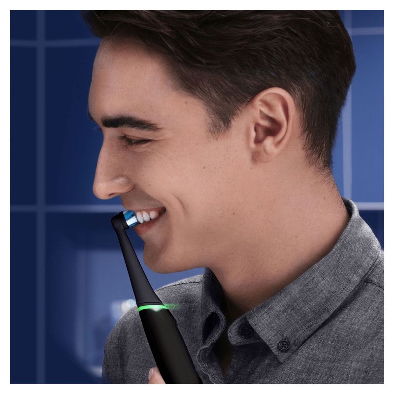 Oral-B-iO-6S-Spazzola-Elettrica-Nero