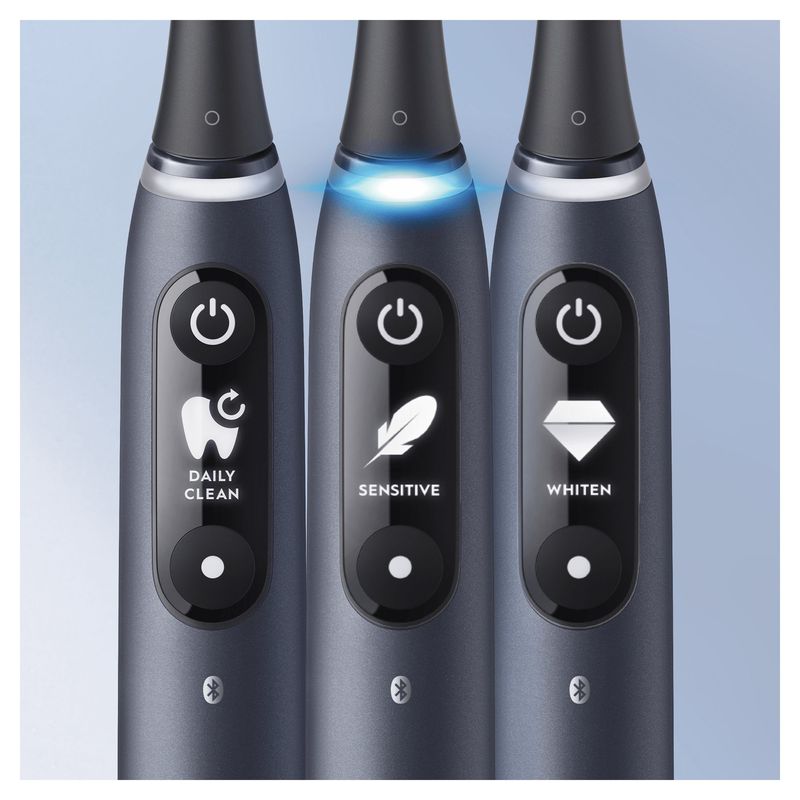 Oral-B-iO-Spazzolino-Elettrico-Ricaricabile-7S-Nero-2-Testine-1-Custodia-Da-Viaggio-1-Spazzolino