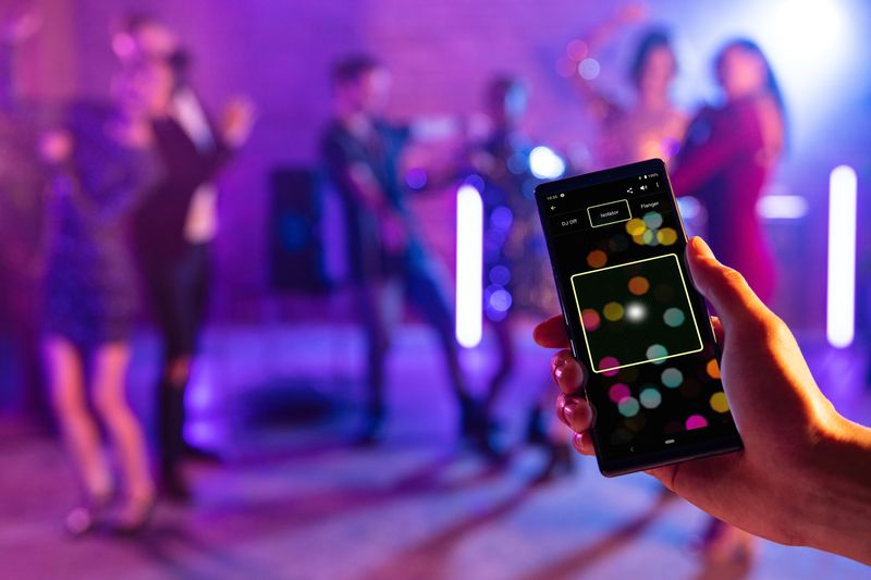 Sony-MHC-V13-Altoparlante-Bluetooth-All-in-One-con-Jet-Bass-Booster-Effetti-Luminosi-Lettore-Cd-Usb-Nero
