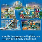 LEGO-City-60380-Downtown-Modular-Building-Set-con-Negozio-Barbiere-Studio-Blogging-Hotel-Discoteca-e-14-Minifigure