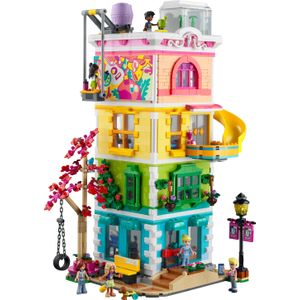 LEGO Friends 41748 Centro Comunitario di Heartlake City, Modular Building con Studio d'Arte e di Registrazione