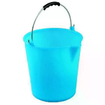 Secchi Plastica Colorata Graduate con Becco Lt. 12