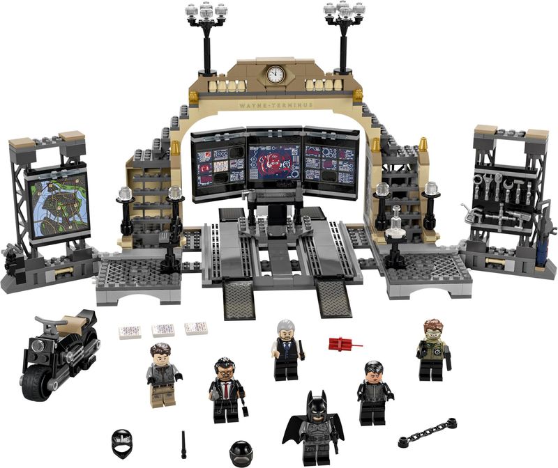 LEGO-Dc-Batman-Batcaverna--Faccia-a-Faccia-con-The-Riddler