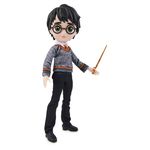 Wizarding-World---Bambola-articolata-Harry-Potter-20cm---Bacchetta-e-divisa-di-Hogwarts-inclusa---Collezione-Harry-Potter---Per-bambini-dai-5-anni-in-su