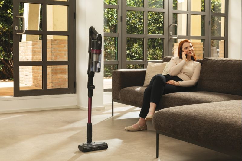 Hoover-HF1P10HX-011-Aspirapolvere-elettrica-Batteria-Secco-Schiuma-Senza-sacchetto-07-L-165-W-Magenta-22-Ah