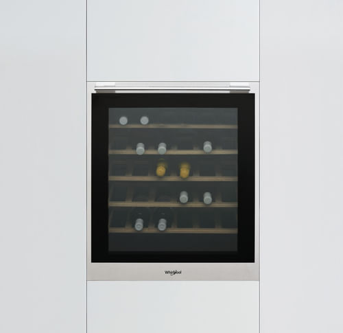 Whirlpool-W7-WC711-0---Cantinetta-vino-36-bottigle-classe-g