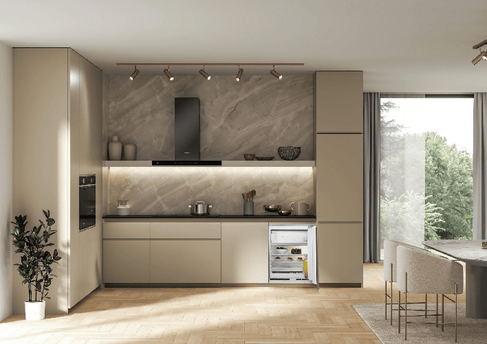 Frigorifero-da-Incasso-Whirlpool-WBUF011-con-Congelatore