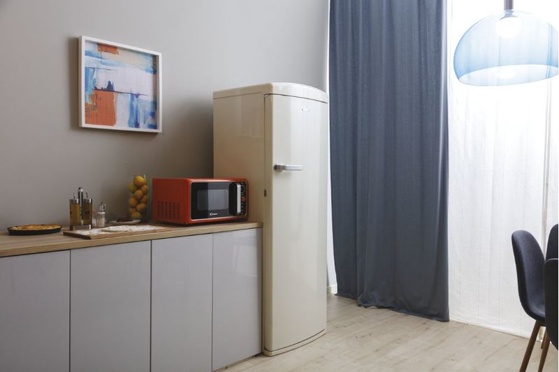 Candy-Divo-G20CO-Superficie-piana-Microonde-combinato-20-L-700-W-Arancione