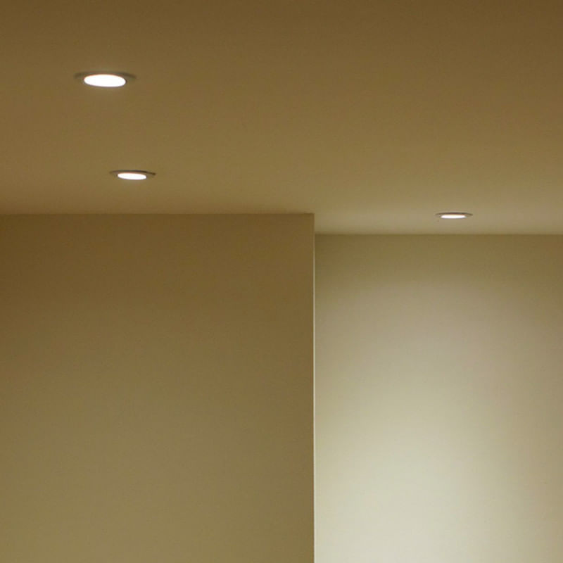 Innr-Lighting-Recessed-Spot-Light-Lampada-da-Tavolo-Bianco-3x350lm