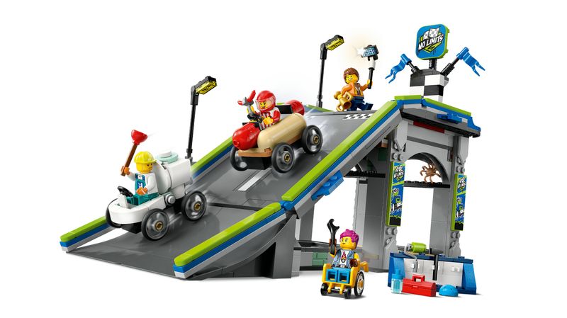 LEGO-City-Nessun-limite--gara-sulla-pista-a-rampe-60460