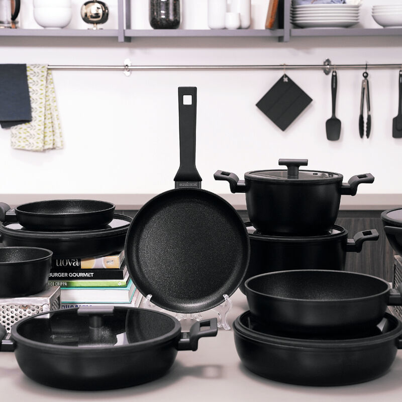 Wok-antiaderente-con-coperchio-Titan-pro-cm.-30-double-induction