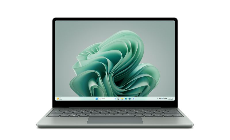 Microsoft-Surface-Laptop-Go-3-124--Salvia-i5-1235U-8-GB-256-GB-SSD-W11-XK1-00035