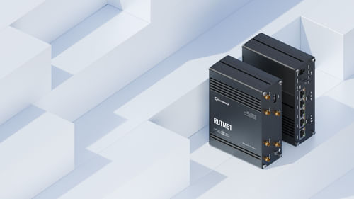 Teltonika--Router-RUTM51-Industrial-5G---Router-router-wireless-Gigabit-Ethernet-Dual-band--2.4-GHz-5-GHz--Nero