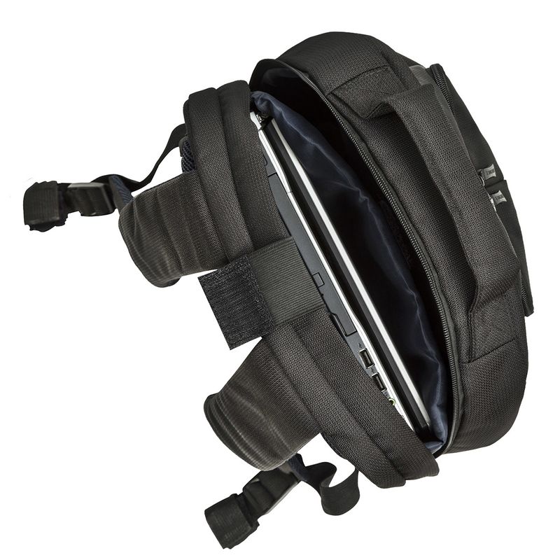Rivacase-zaino-per-notebook-8460-nero