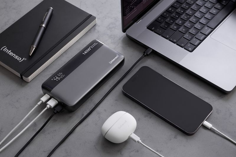 Intenso-Power-Adapter-Including-Charging---Data-Cable-Nylon-20M