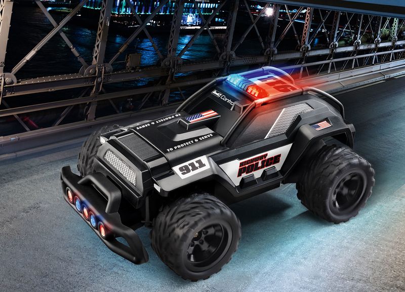 Revell-Highway-Police-Schwarz-RC-Modellauto-Elektro-Einsatzfahrzeug-RtR-24-GHz--24455-
