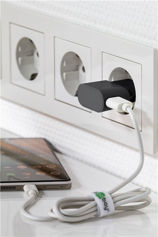 Goobay-Apple-Lightning-Ladeset-1-A-1-m---Netzteil-mit-Apple-Lightning-Kabel--45294-