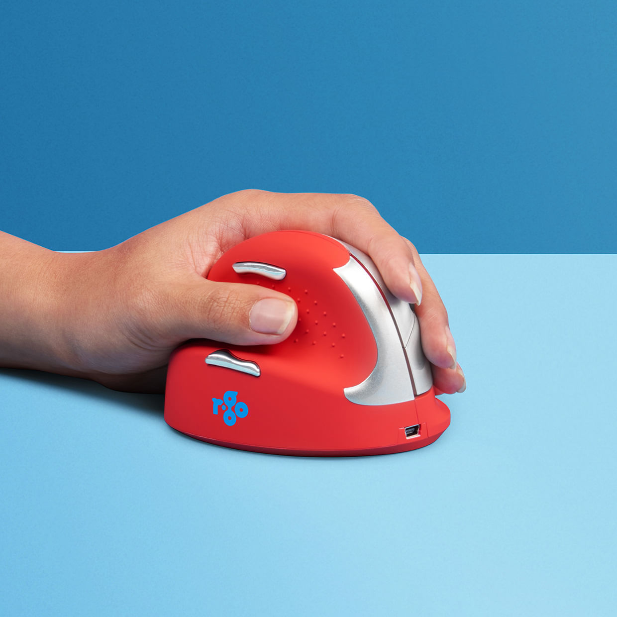 R-Go Tools HE Sport R-Go , mouse ergonomico, Medio (165-195mm), mancino, Bluetooth, Rossa