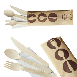 Leone 48 Tris Cucchiaio coltello e forchetta in legno 16cm con tovagliolo Leone